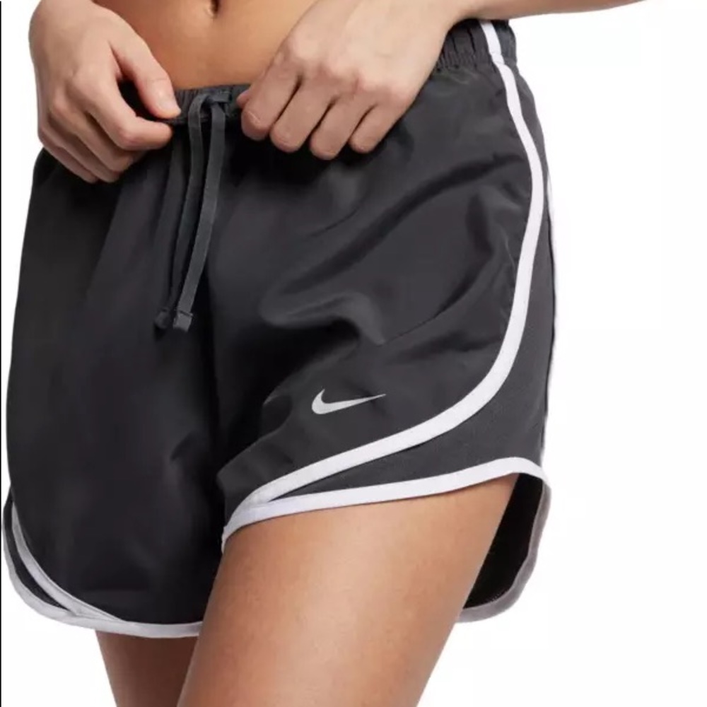 Women’s Nike Tempo Shorts